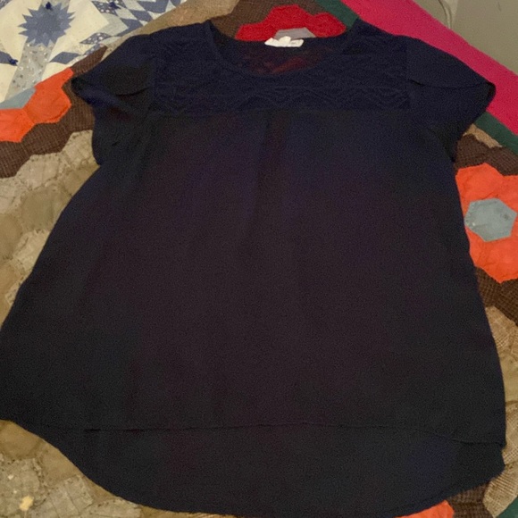 Lace top - Picture 1 of 3